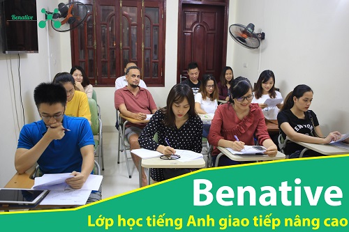 Lớp học tiếng Anh giao tiếp nâng cao tại Benative