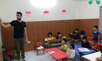 Chọn trường dạy tiếng Anh cho bé